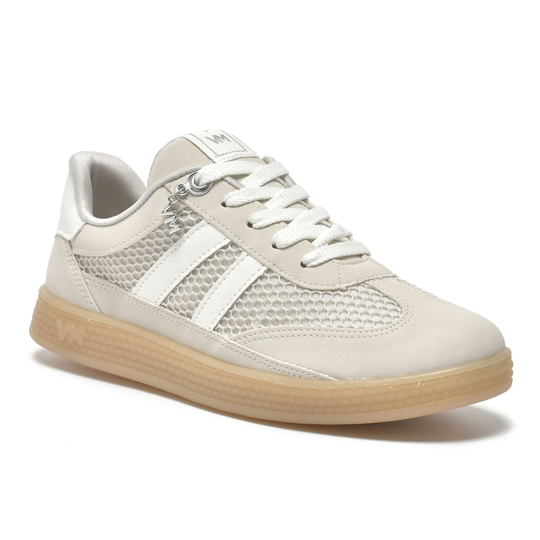 Tênis casual Via Marte feminino vista lateral mostrando detalhes do material e acabamento